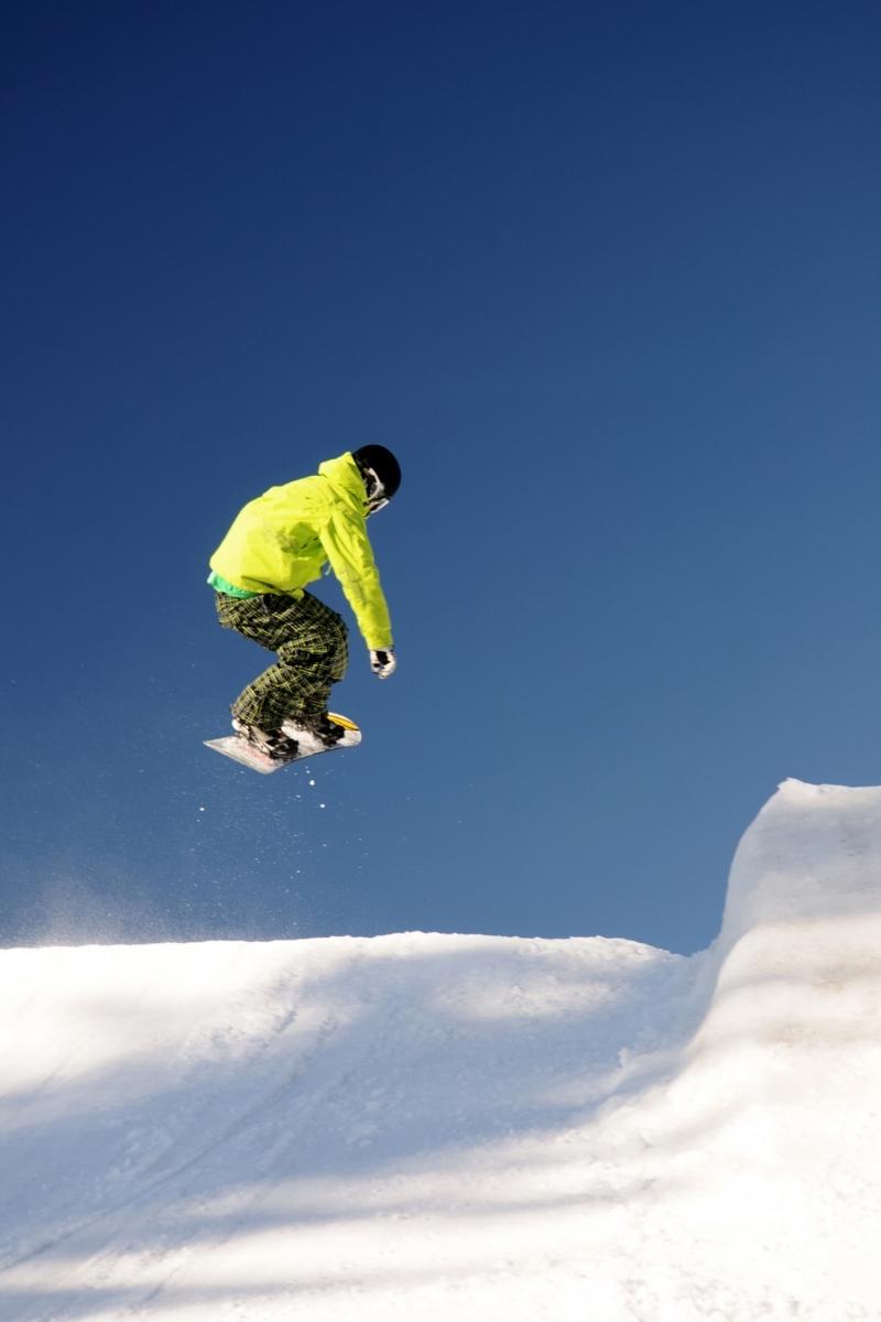 17 FUN Facts About Snowboarding That Will Amaze You!